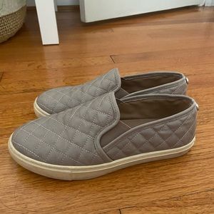 Steve Madden Sneaker